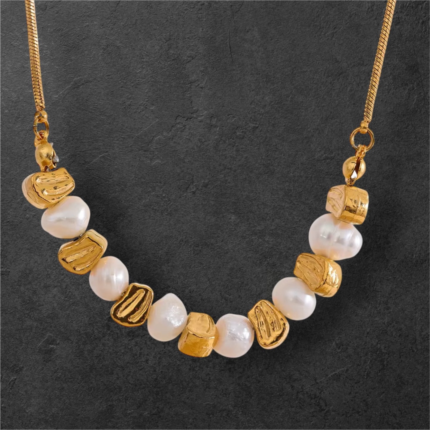 Korea Necklace