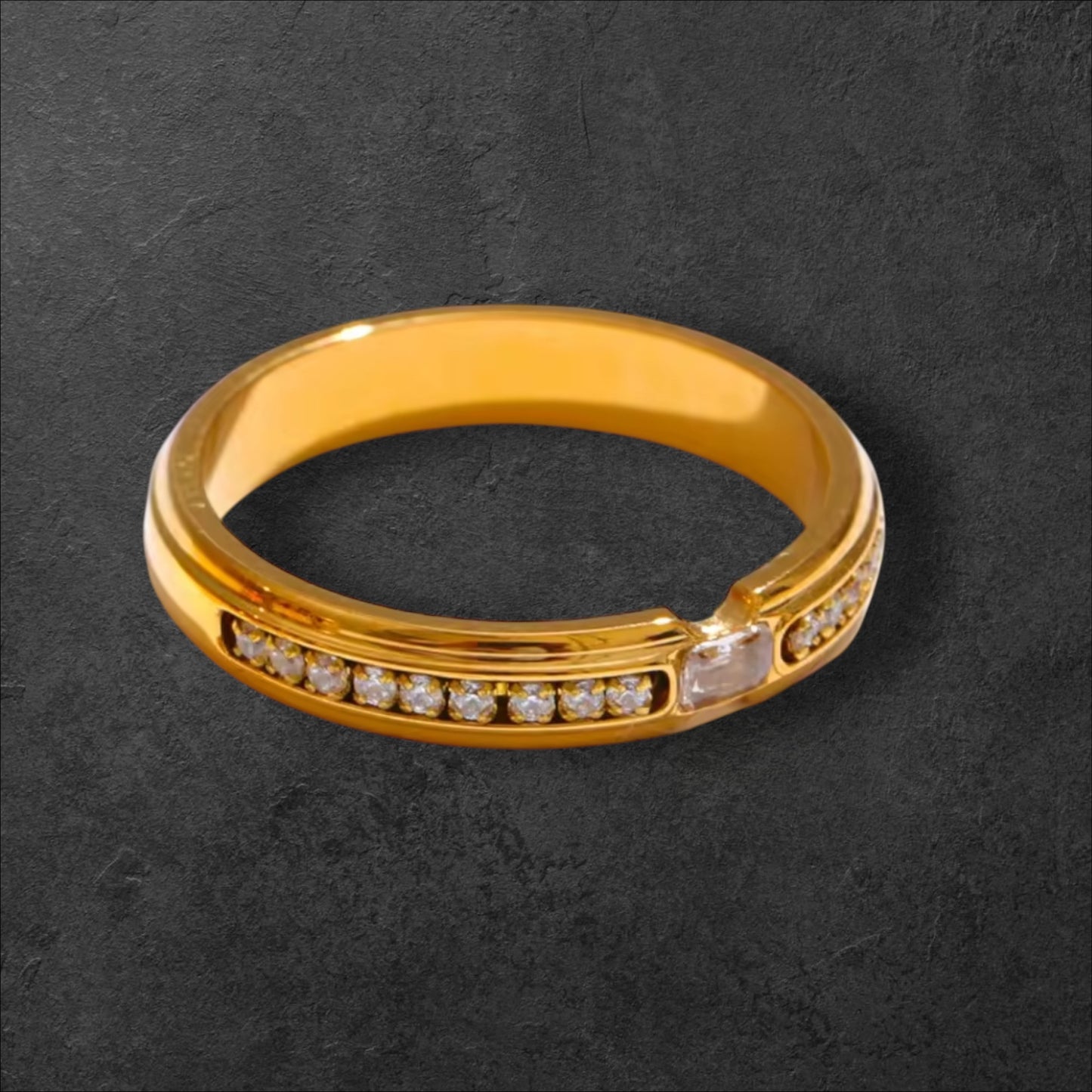 Circle Ring