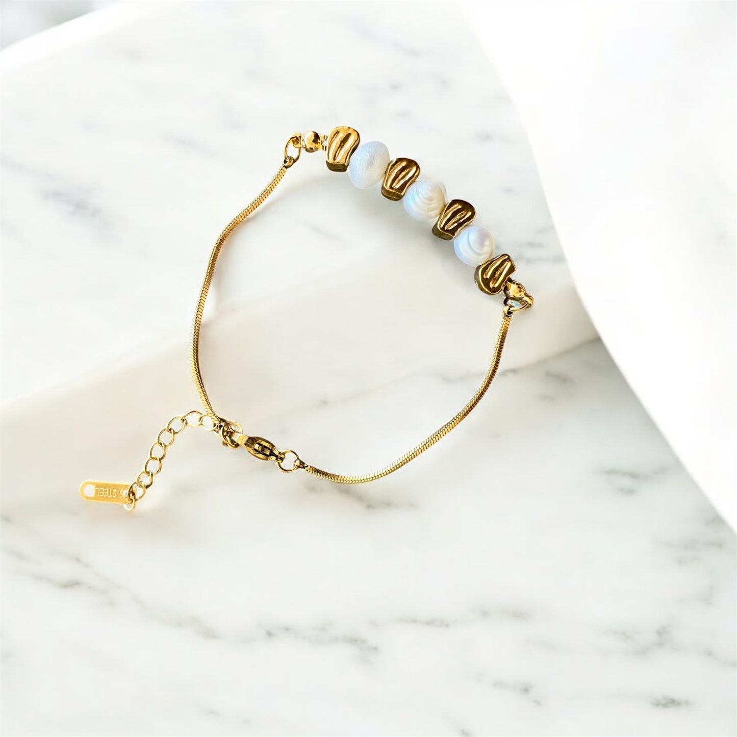 Korea Pearls Bracelet