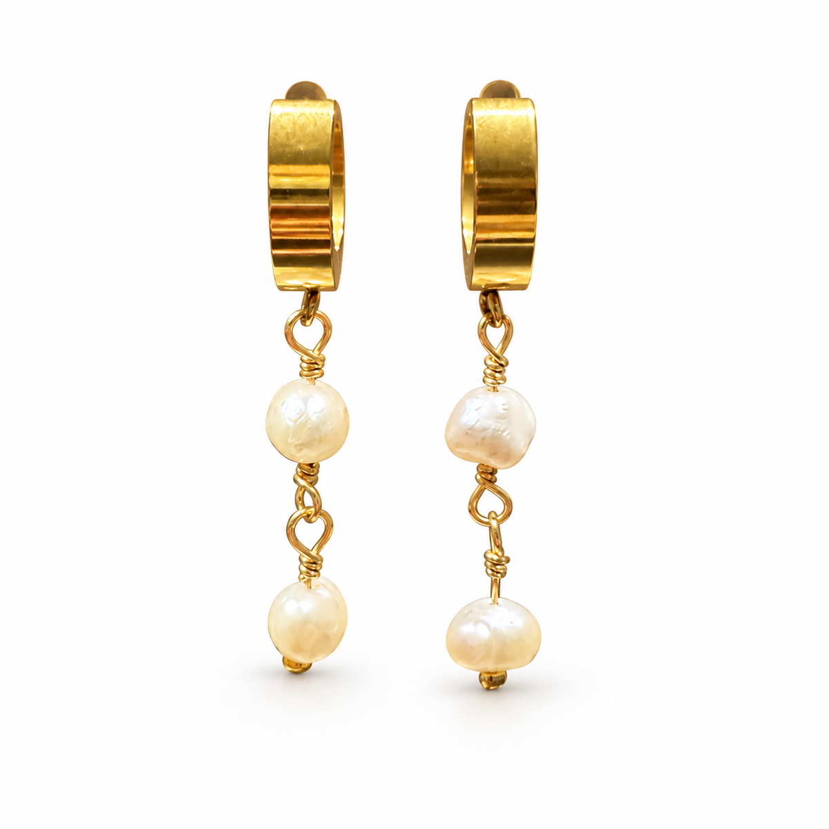 Nerina Freshwater Pearl Earrings by Juveele