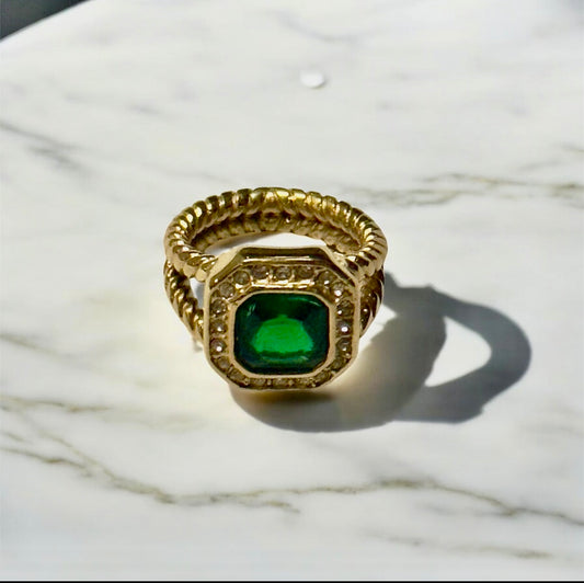 Hera Ring