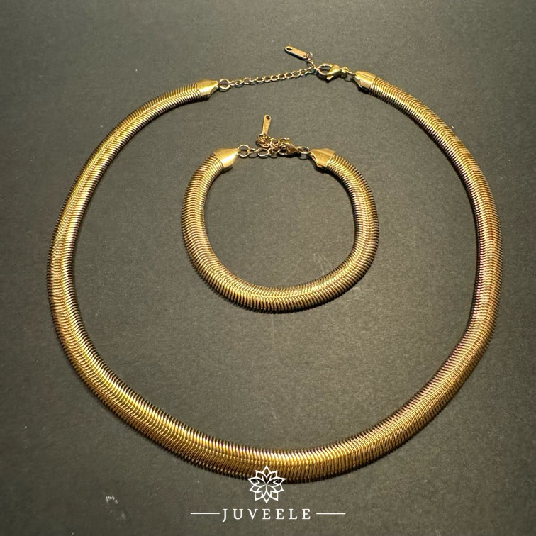 Zyra Bracelet