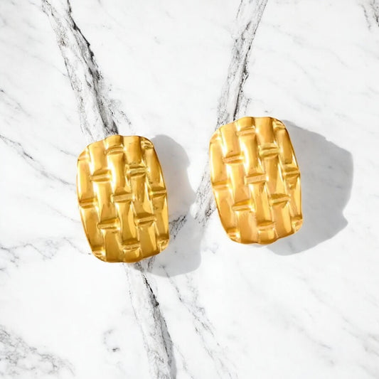 Linea Earrings