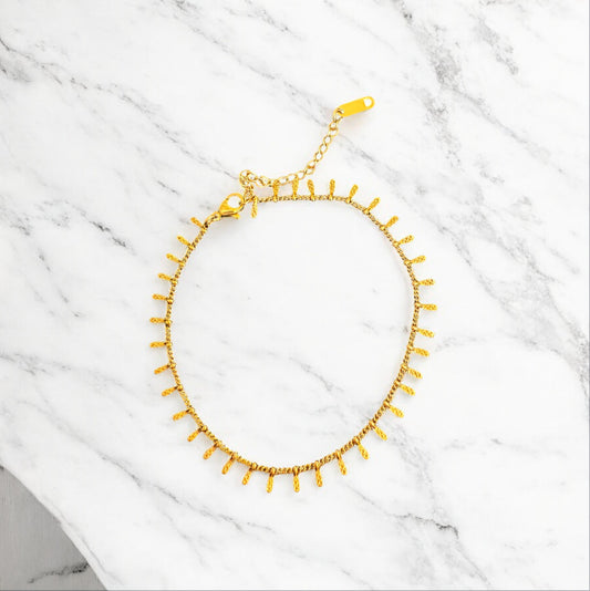 Aella Chain