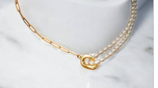 Faye Necklace