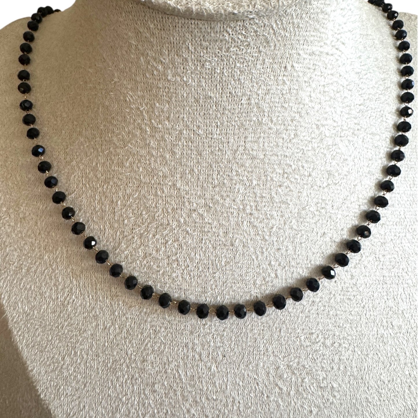 Rozario Necklace