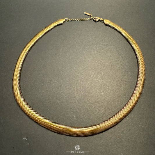 Zyra Necklace