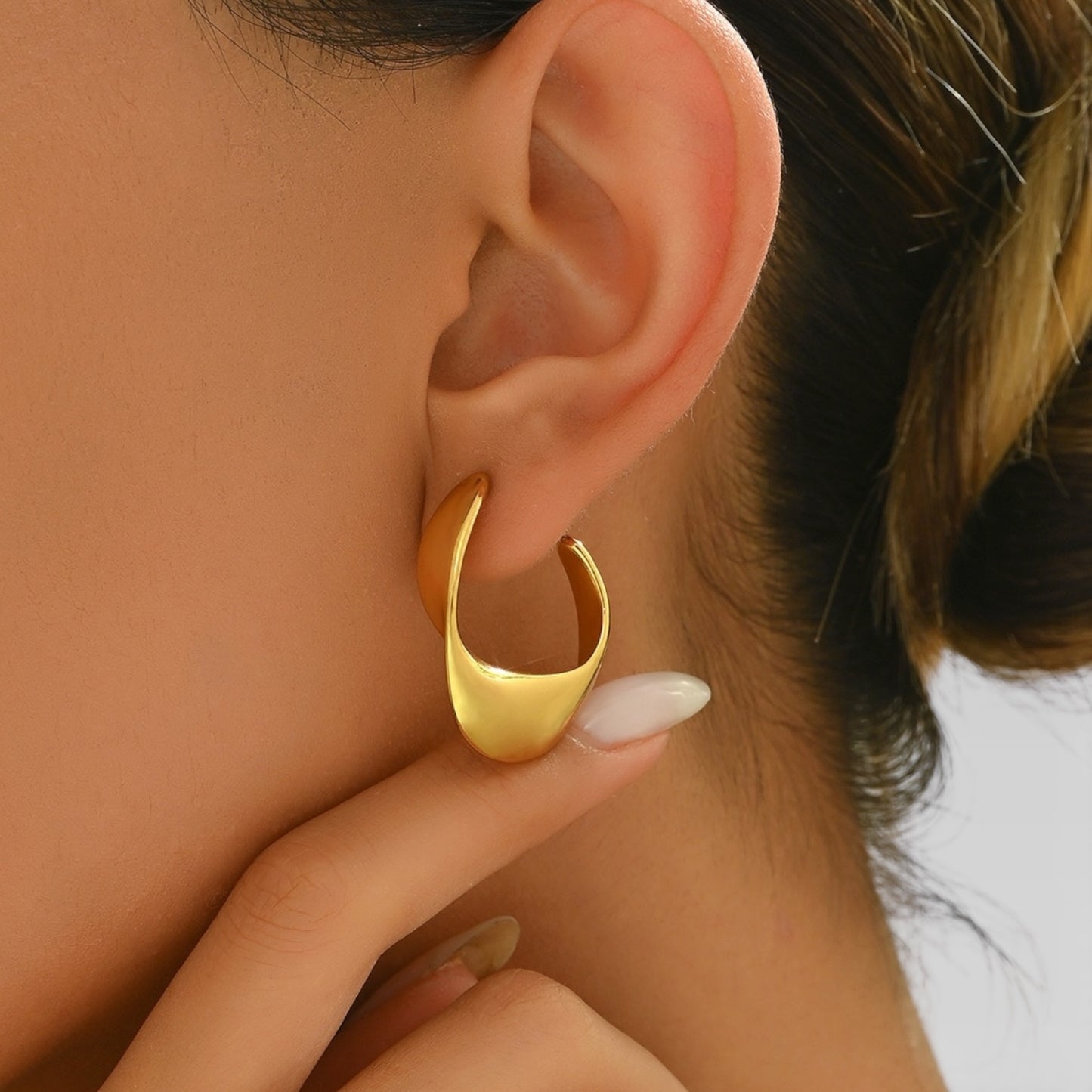 Avgi Earrings