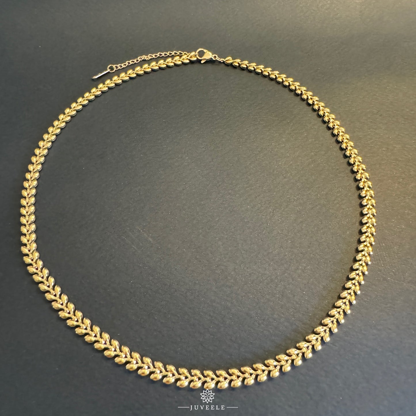 Vireo Necklace