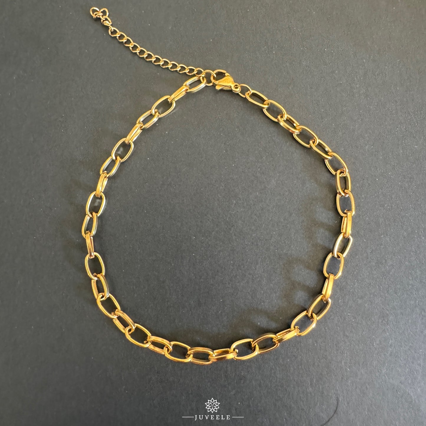Kyra Chain